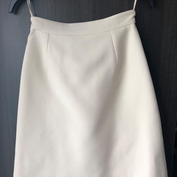 gorgeous GUCCI skirt - brand new - Picture 3 of 3